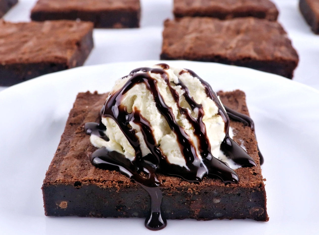 Brownies with Ice Cream