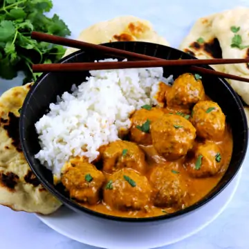 Indian Meatballs with Curry Sauce, Rice, and Naan