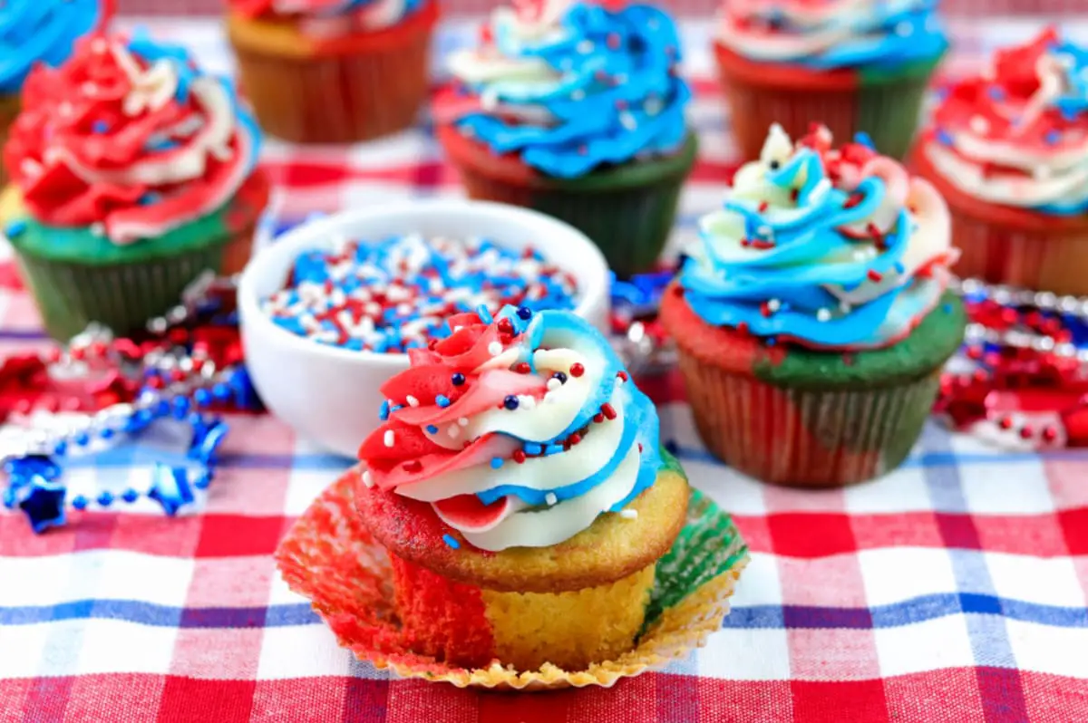 Red, White, and Blue Cupcakes with Red, White, and Blue Swirl Frosting