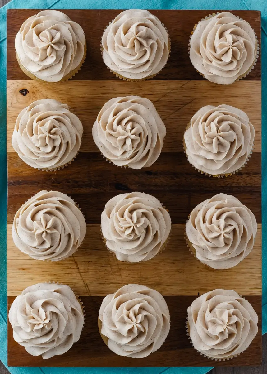 Cinnamon Buttercream Frosting Piped onto Cupcakes