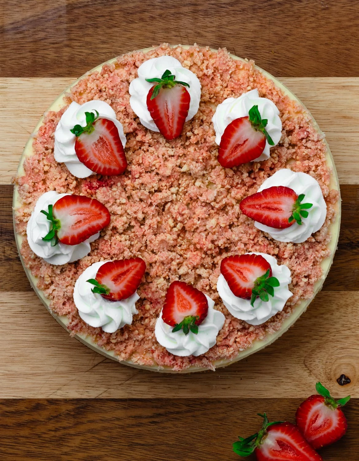 Strawberry Crunch Cheesecake