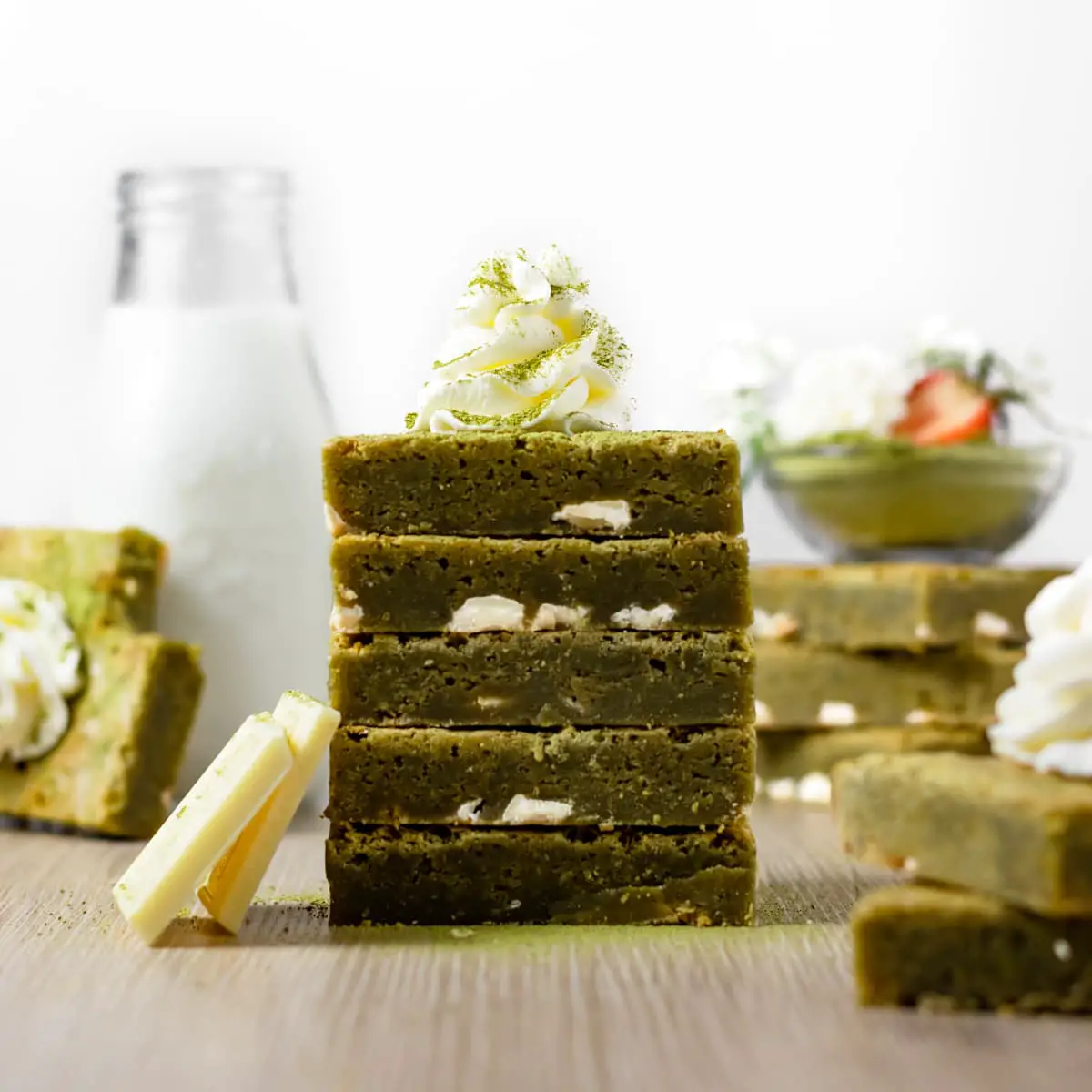 matcha brownies with white chocolate and whipped cream